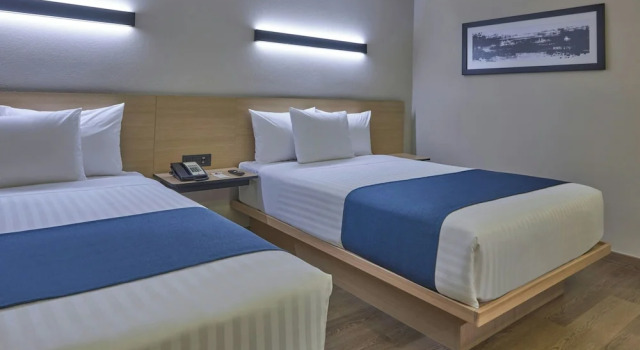 Четырёхместный номер Standard с видом на город City Express by Marriott Tijuana El Florido