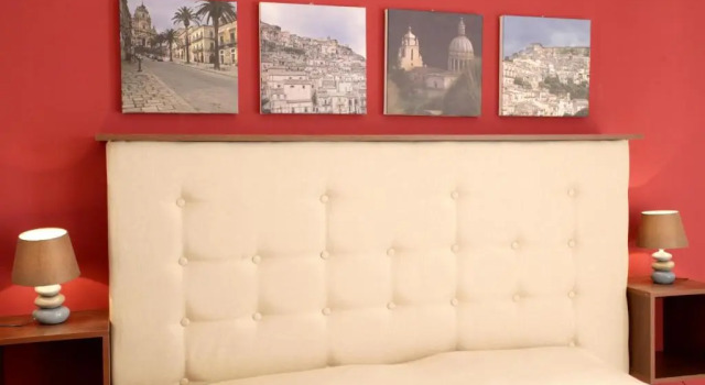 House with 2 bedrooms in Ragusa with wonderful city view and WiFi 22 km from the beach, Book Hotel Hotels in Sicily with Parking, Parking