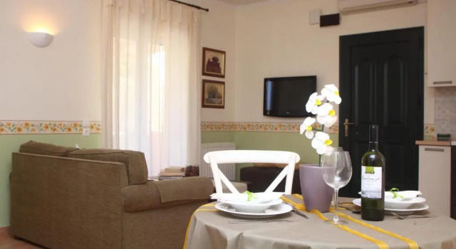 Апартаменты Anthias Garden