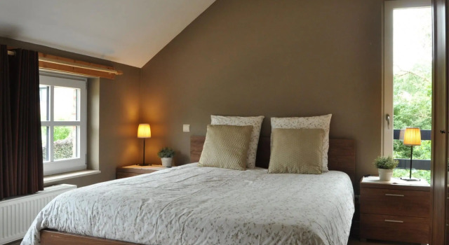Elegant Villa in Bomal