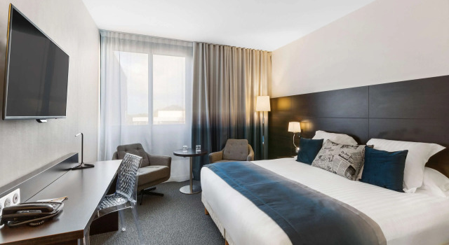 Четырёхместный номер Standard Best Western Plus Europe Hôtel Brest