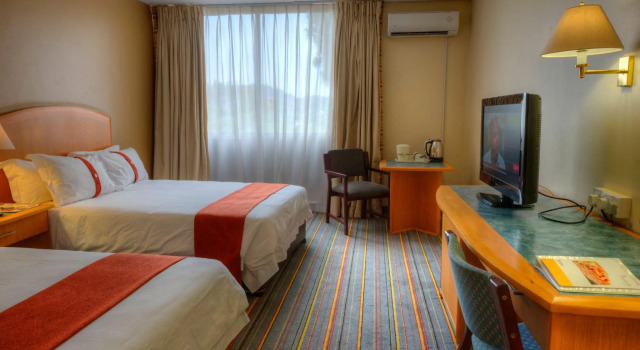 Holiday Inn Mutare by IHG, Đặt Khách sạn Khách sạn 4 sao ở Manicaland, 4*