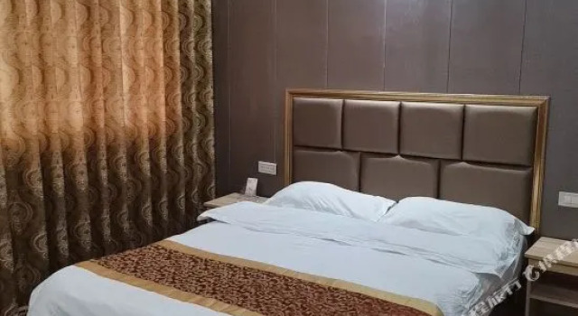 Lijiang Bandao Business Hotel, Rezerwuj Hotel Yibin 