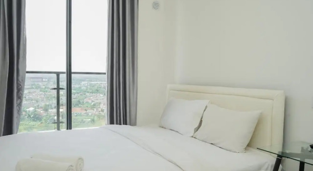 Standard room Comfy and Cozy Stay Studio Room at Sky House BSD Apartment By Travelio