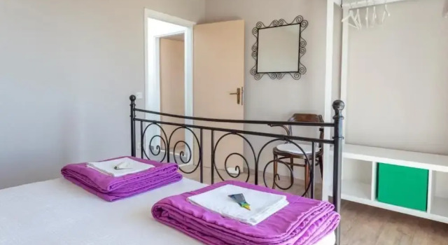 Peaceful Apartment With Beautiful View, Забронировать Апартаменты/квартира Хвар Остров Хвар, рядом с Частный Пляж «Си Ю Румс»