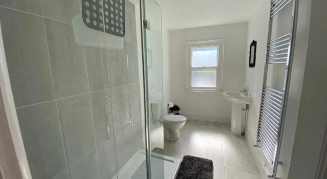 Апартаменты 4 Bed Maisonette near the Travelodge colwyn bay