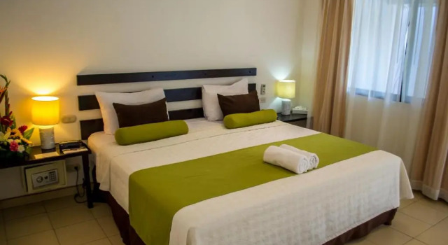 Номер Standard Seis Playas Hotel