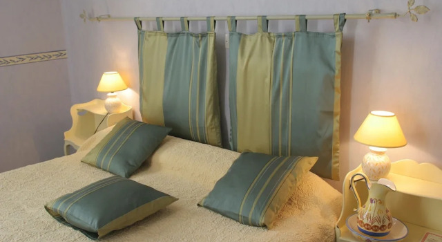 Ekonomi tek kişilik oda Logis Auberge De Tavel