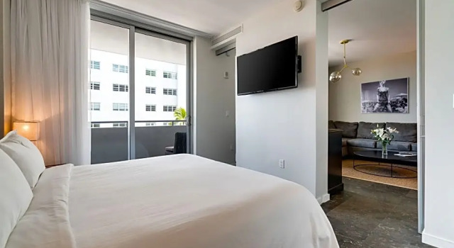 Двухместный люкс c 1 комнатой с балконом Boulan South Beach