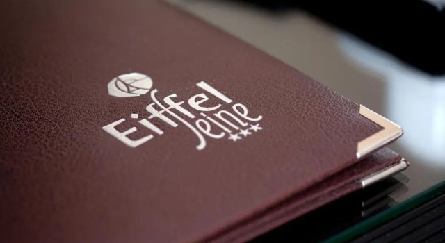 Семейный номер Standard Hotel Eiffel Seine