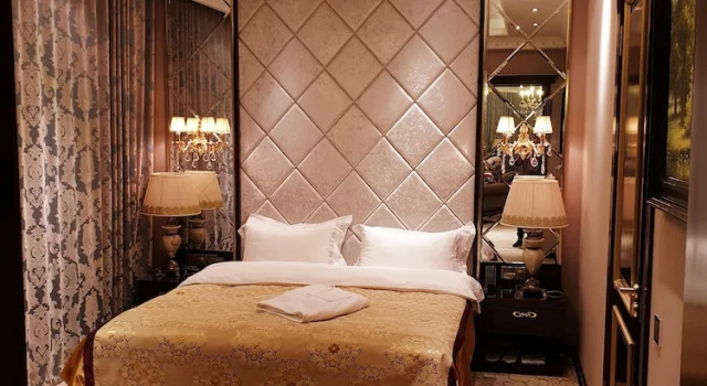 Апартаменты Presidential Отель Karon Palace