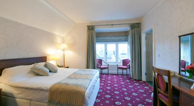 Номер Deluxe Brambletye Hotel