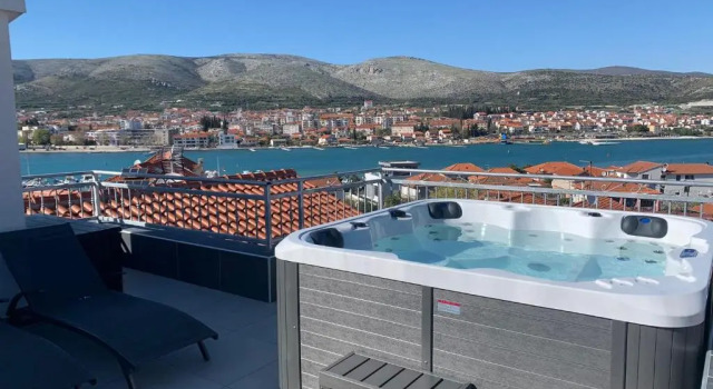 Апартаменты Deluxe Apartments & Rooms Žaja