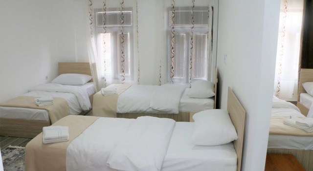Hotel Old Konak, Забронировать Отель Отели Скопья 3 звезды, рядом с Saints Cyril and Methodius University of Skopje, 3*
