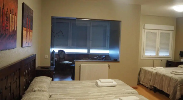 Пятиместный номер Standard Hostal Acella
