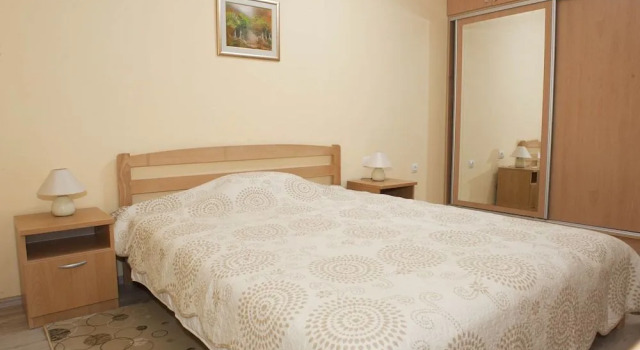 Vila Morska Sirena, Забронировать Дом для отпуска Отели Сребрено с парковкой, Парковка
