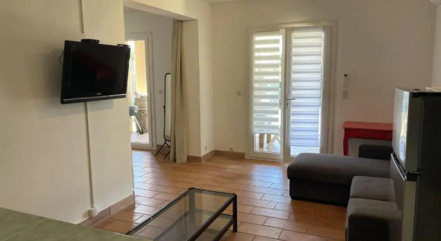 Rez de villa bordure Ajaccio, Varaa Villa Ajaccio 