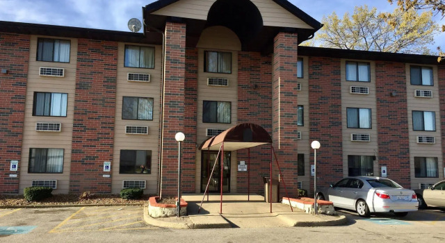 Super 8 Prospect Heights, Book Motel Hoteller i Prospect Heights med parkering, Parkering
