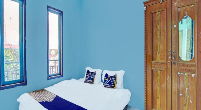 Номер Economy SPOT ON 91918 Najla Guest House Syariah