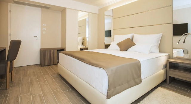 Семейный номер Standard с 2 комнатами с балконом и с видом на море Hotel Vila Rova