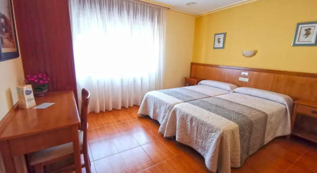 Одноместный номер Standard Hotel Liñares