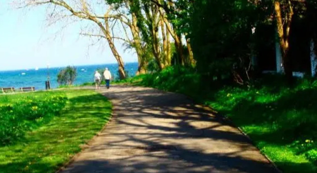 Strande, fast am Strand, Забронировать Отель Штранде Bay of Kiel