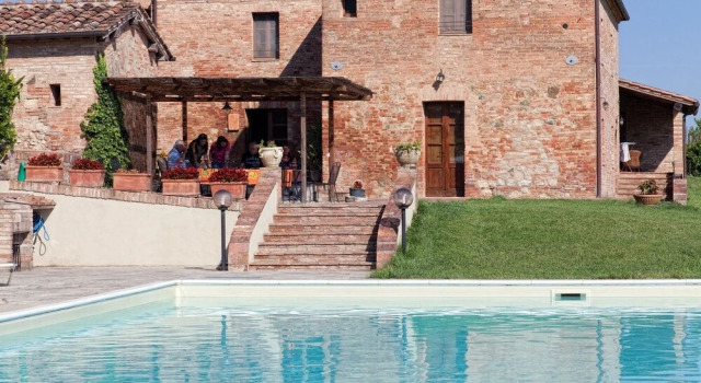 Santa Caterina, Book Hotel Monteroni dʼArbia 