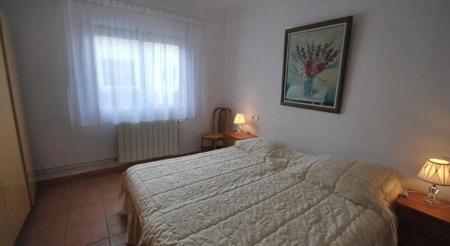 Spacious family home with Airco, private 5x10m pool, sandy beach 300m, free WiFi, Забронировать Дом для отпуска Эльс-Поблетс Коста-Бланка