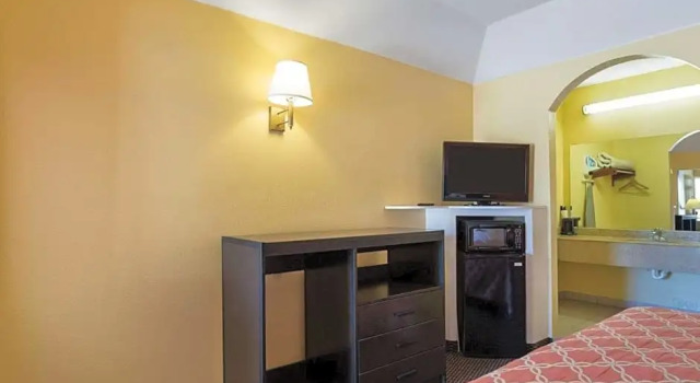 Номер Standard Rodeway Inn & Suites Humble IAH