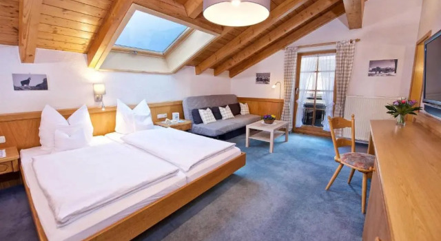 Alpenhof Ferienwohnungen, Book Hotel Oberstaufen Bavaria