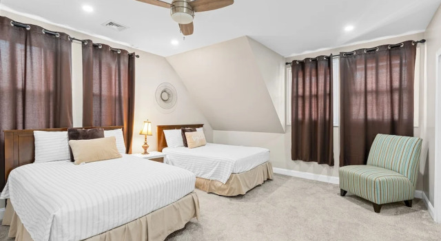 Tudor Place, Buchen Sie Ferienhaus East Lansdowne USA