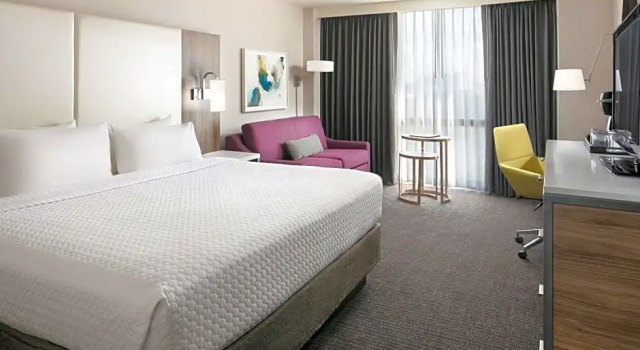 Двухместный номер Standard Work Life Crowne Plaza Dallas Market Ctr - Love Field, an IHG Hotel