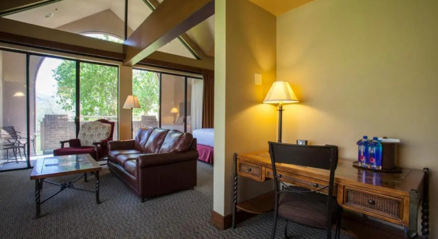 Люкс Ventana Canyon Club and Lodge