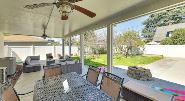 Коттедж 4 Mi to Dtwn: Riverside Gem w/ Pool & Game Room