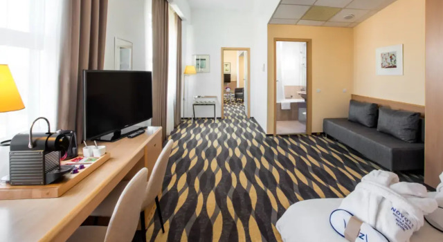 Люкс с 2 комнатами Отель Novotel Москва Центр
