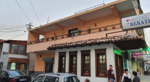 Unejs Apartment, Prenota Appartamento Appartamenti a Berat County, Appartamento