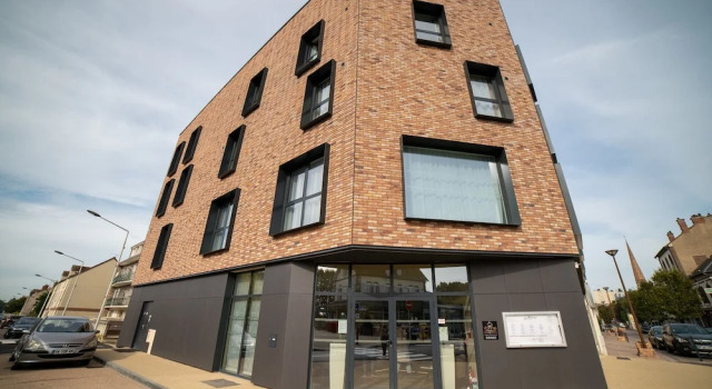Hôtel - Restaurant Le MITIGANA, Buchen Sie Hotel Migennes Burgund