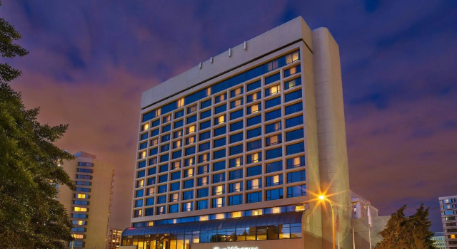 The Westin Crystal City Reagan National Airport