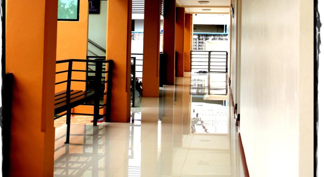 Raya Place