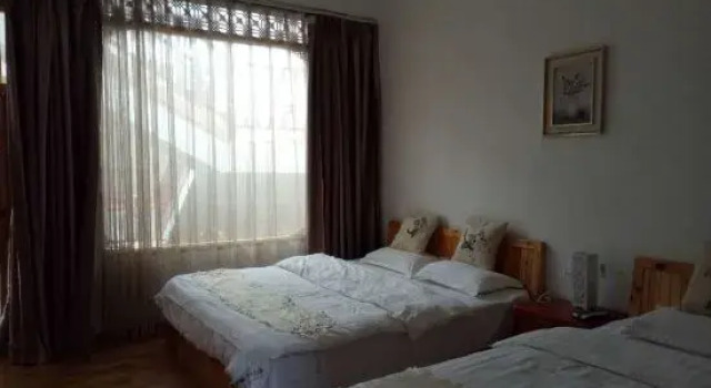 Yalinxuan Inn