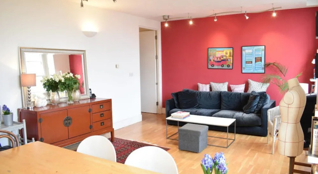 Spacious 1 Bedroom Apartment Near Camden