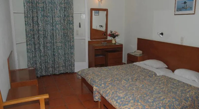 Одноместный номер Standard с балконом SeaBird Hotel