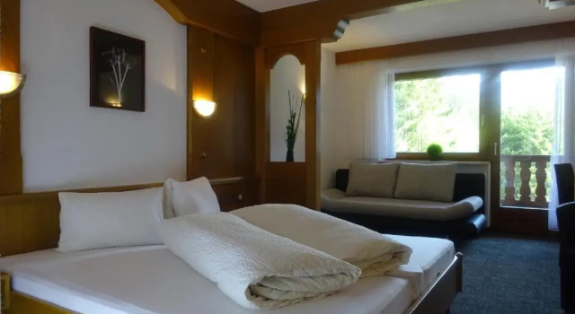 Семейный номер Standard с балконом Hotel Tia Apart