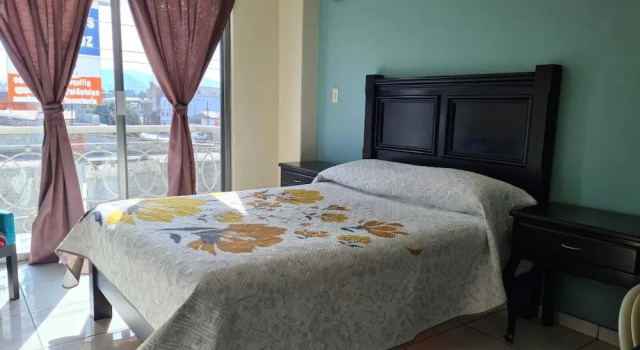 Hotel Santa Fe, Buchen Sie Hotel Paracho de Verduzco Michoacan