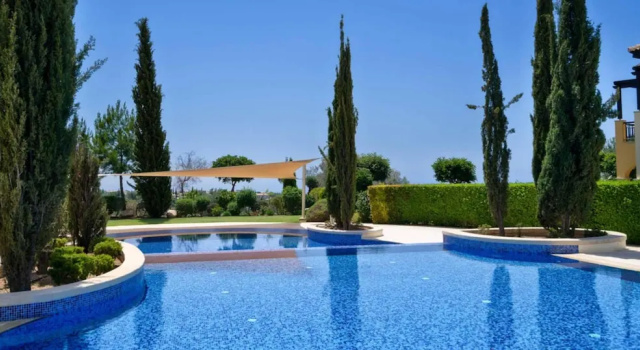 Апартаменты Ground Floor Apartment With Golf and sea Views - Roudias Aphrodite Hills Resort