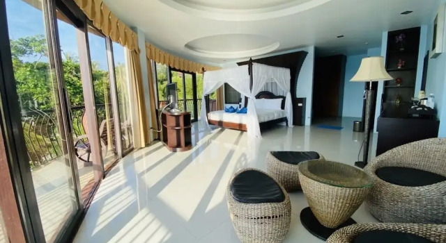 Номер Standard с балконом и с видом на океан Koh Tao Regal Resort