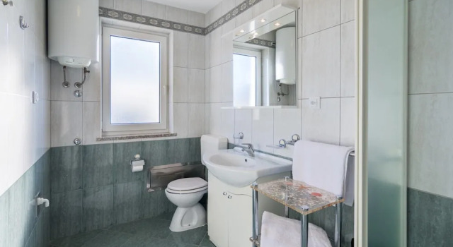 Апартаменты Comfort с 2 комнатами с видом на море Apartment Bellistra Rabac
