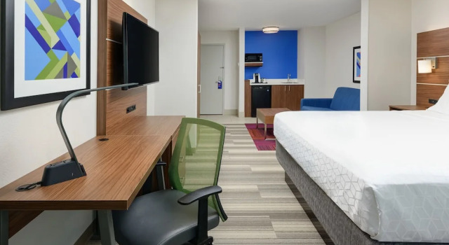 Двухместный люкс Holiday Inn Express - Tullahoma by IHG