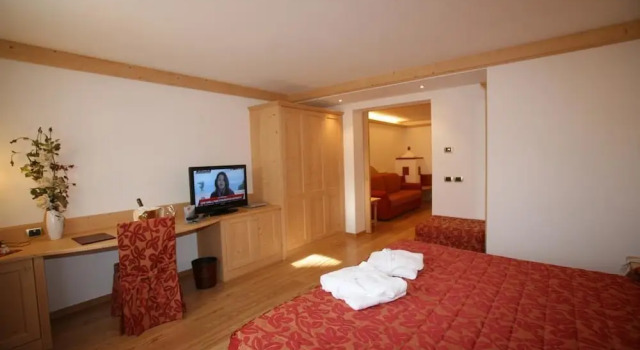Полулюкс с балконом Hotel Cristina Wellness Relax