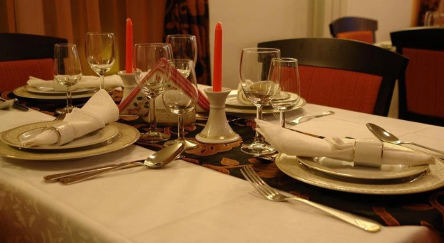 B&B Vila Dolce Vita, Rezervovat Penzión se snídaní Hotely v Hunedoara s parkováním, Parkování